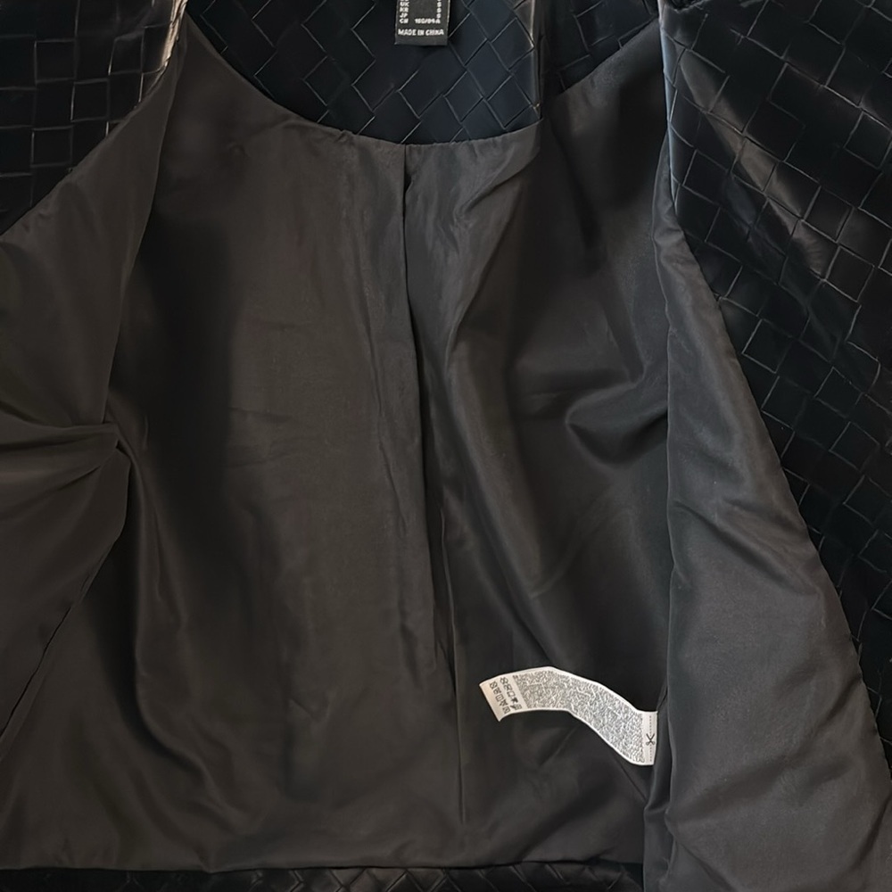 ❤️2/$15 or 3/$21❤️ NWOT Forever 21 Black Faux Leather Open Jacket, Size S - Picture 7 of 9